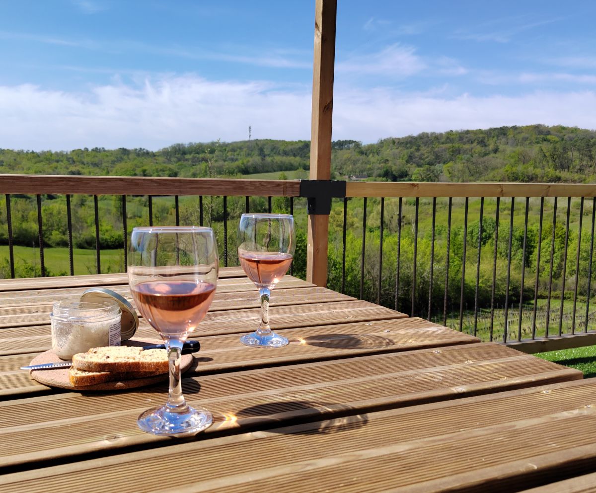 Vue de la terrasse surélevée