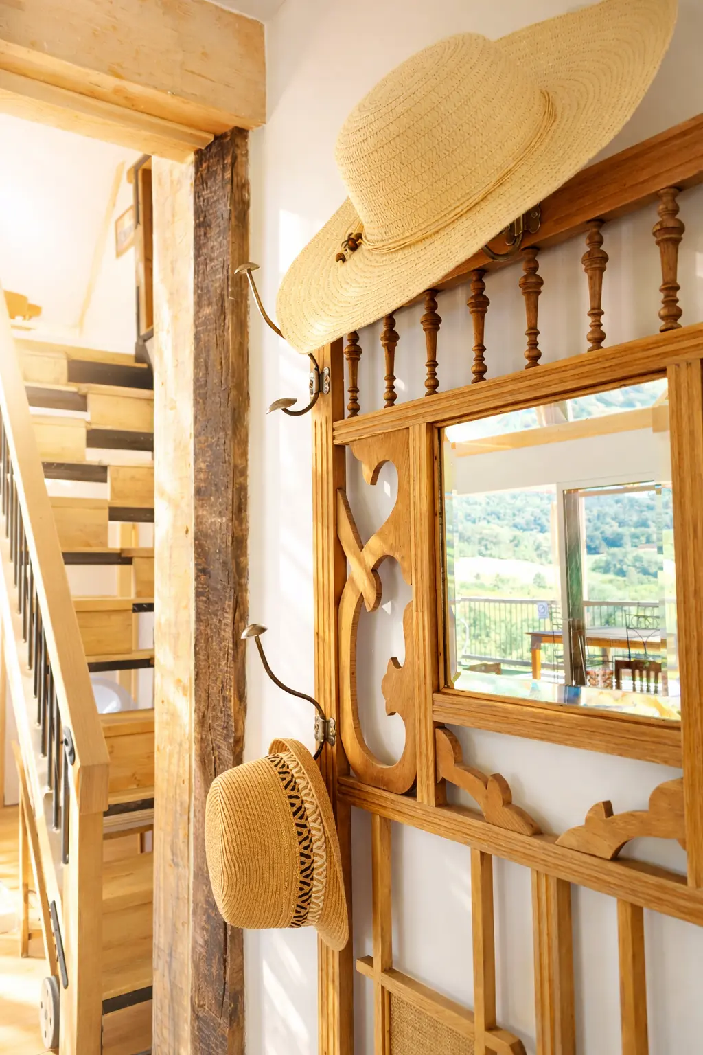 Meuble vintage restauré dans la maison de vacances La Sorgette en Dordogne